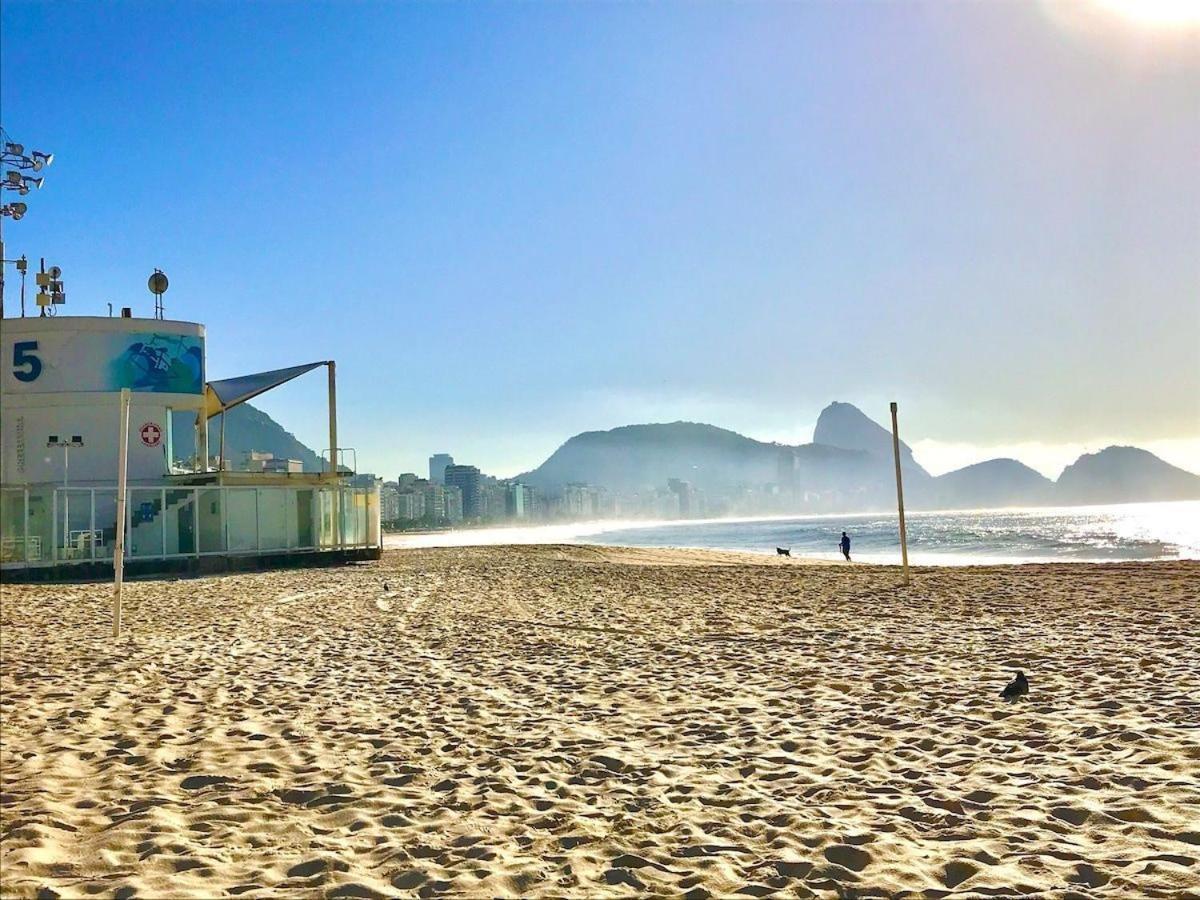 Encantos De Copacabana - 5 Hospedes E Praia ريو دي جانيرو المظهر الخارجي الصورة